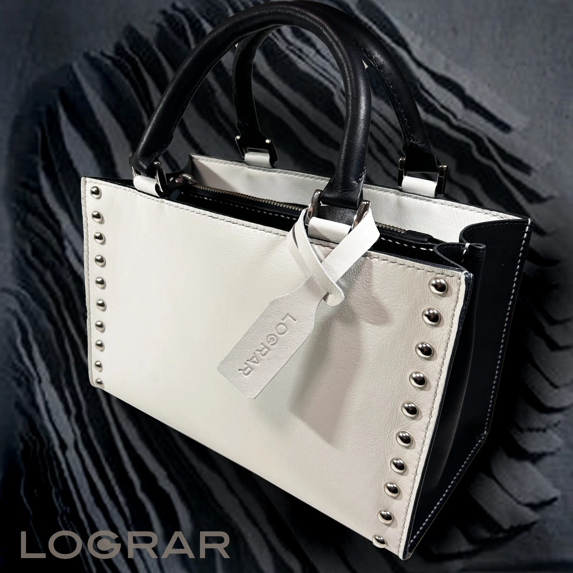 LOGRAR 創業デザイナーの想い/ログラー　【上品・レディースバック】